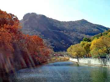 索道突发故障致游客被困1小时，张家界天门山景区致歉